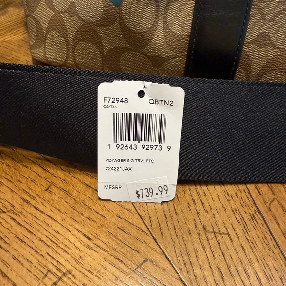 Coach Tan Duffel Bag with Patches- NEW - Picture 2 of 8